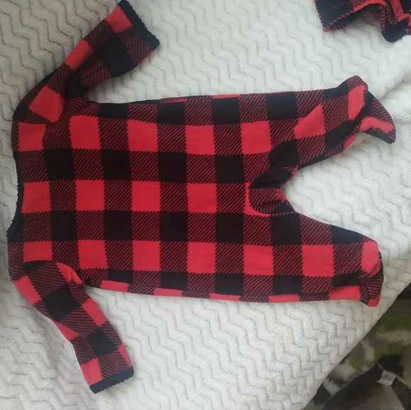 Carter's Baby Plaid Fleece Sleeper & Vest Set - Picture 10 of 10